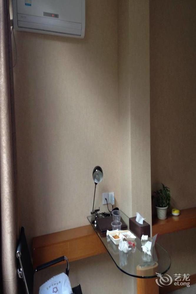 Shenzhen Huamao Aviatic Hotel Εξωτερικό φωτογραφία